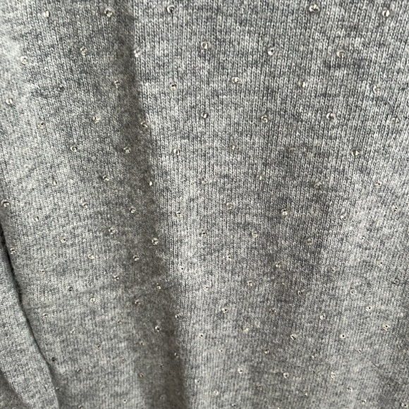 Ladies Fossil size small sweater with crystal‎ like beads - Picture 2 of 15
